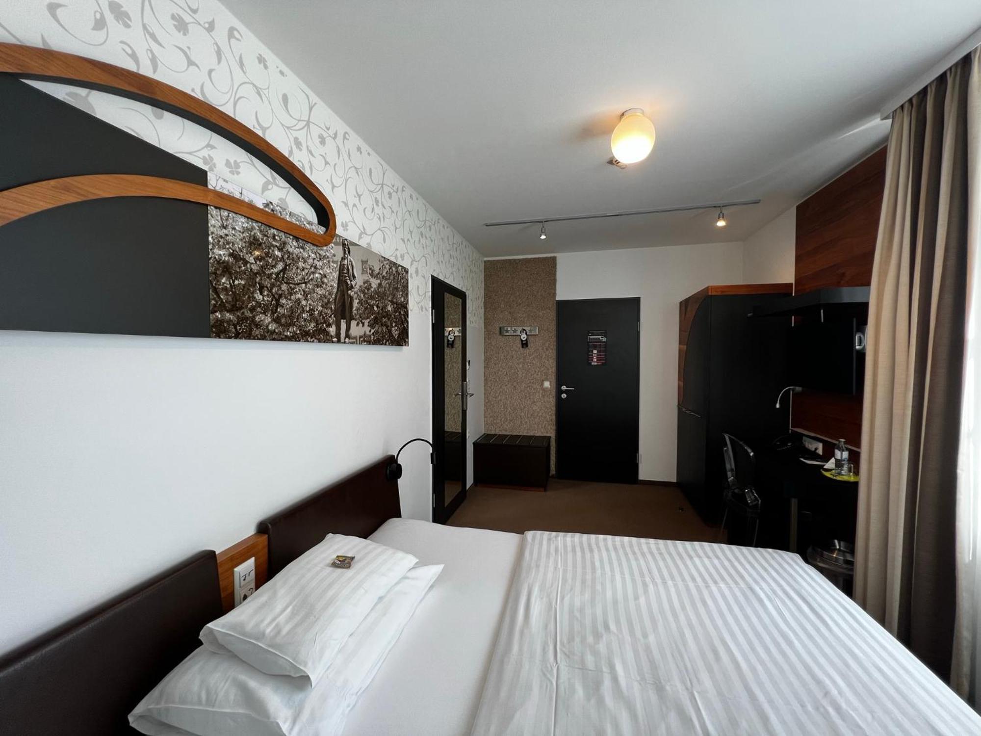H+ Hotel Ried Ried im Innkreis Buitenkant foto