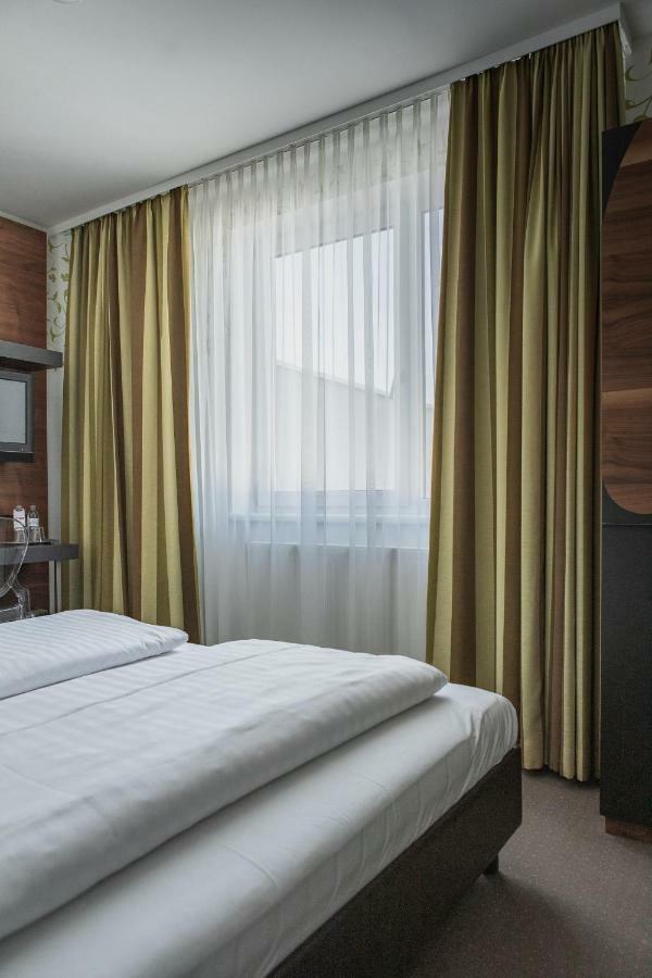 H+ Hotel Ried Ried im Innkreis Buitenkant foto