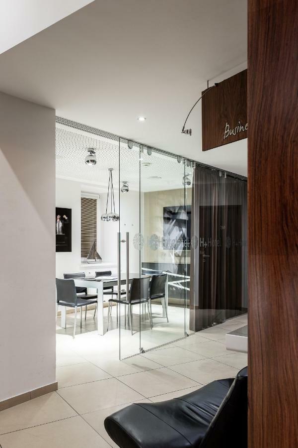 H+ Hotel Ried Ried im Innkreis Buitenkant foto
